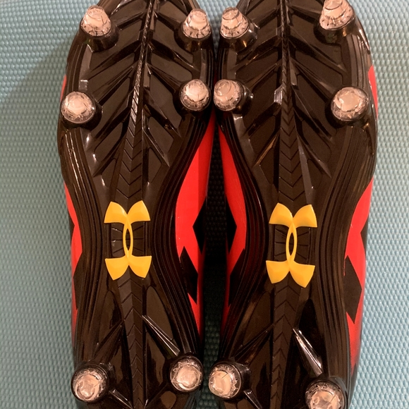 Under Armour Team Mercenary Size 14 5/8 MC Mid Men's Football Cleats Red Black - Picture 8 of 9